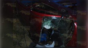 ¡Pierde el control y vuelca! en el kilómetro 16 Tuxpan-Naranjos