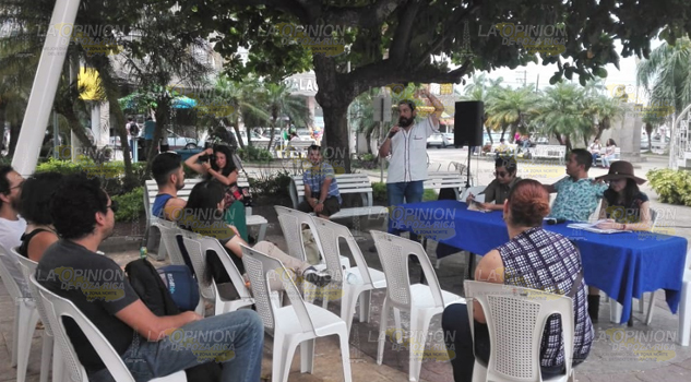 Con encuentro de poetas: inicia Primer Festival Manuel Maples Arce en Tuxpan