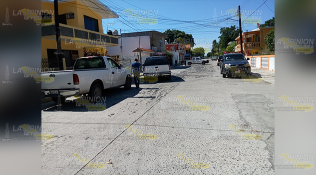 Asesinan a abogada de al menos dos balazos en Tuxpan