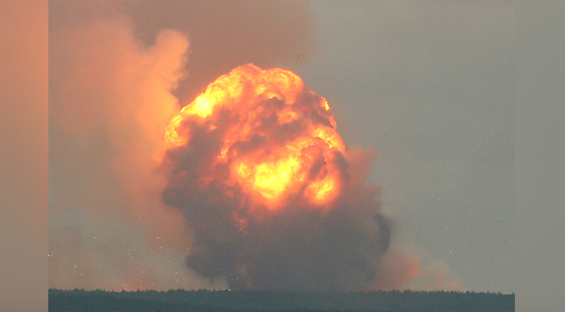 Explosión en base militar de Rusia deja dos muertos