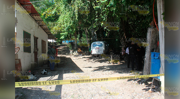 Revientan casa de seguridad en Coatzintla