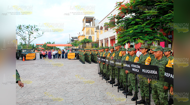 Ejército Mexicano inicia actividades de labor social en Cerro Azul