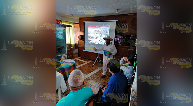 Reimprimirán normas lingüísticas del tutunakú, van por 10 mil copias