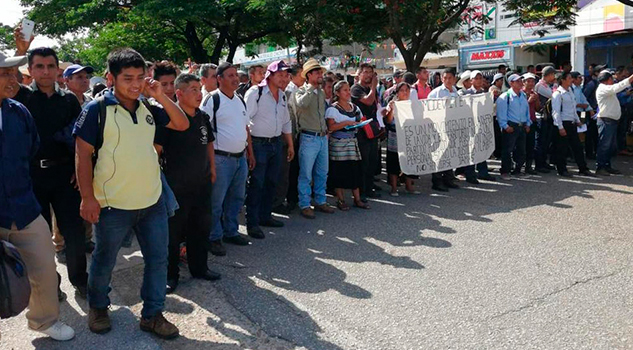 Marchan contra Tren Maya y concesión de minas en Chiapas