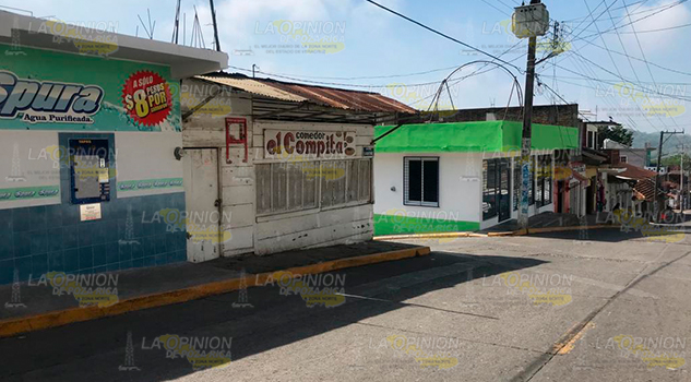 Aumenta cierre de negocios en la cabecera