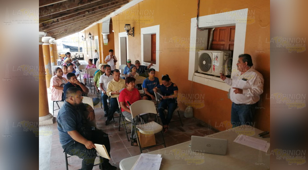 Cofepris capacidad a comerciantes Coyutecos