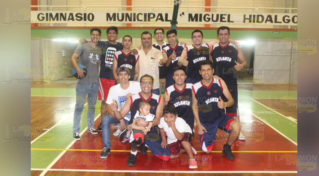 Super 27 en la final de tercera B