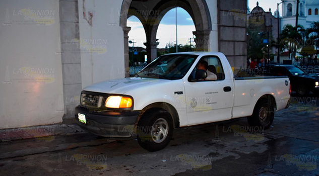 Gobernador Cuitláhuac García Jiménez da respuesta rápida a intensa fumigación en la zona centro de Tlapacoyan