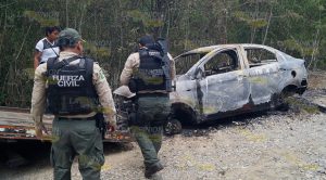 Abandonan vehículo calcinado y desbalijado en la localidad de Ixtlar Abandonan vehículo calcinado y desbalijado en la localidad de Ixtlar