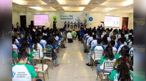 Alcalde de Poza Rica presente en bienvenida de estudiantes de la UV Alcalde de Poza Rica presente en bienvenida de estudiantes de la UV