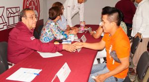 Atiende alcalde de Poza Rica a ciudadanos a través del Programa Gobierno de Puertas Abiertas