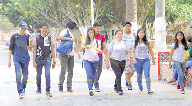 Bienestar brinda ayuda a jóvenes de educación superior en Poza Rica Bienestar brinda ayuda a jóvenes de educación superior en Poza Rica