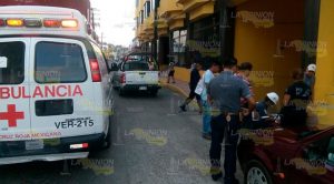 Casi matan a ciclista en céntrica avenida de Gutiérrez Zamora Casi matan a ciclista en céntrica avenida en Gutiérrez Zamora