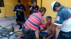 Casi matan a ciclista en céntrica avenida de Gutiérrez Zamora Casi matan a ciclista en céntrica avenida en Gutiérrez Zamora