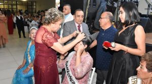 Clubes de INAPAM celebran una Cana Al Aire