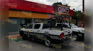Con cuchillo en mano un hombre atracó un Oxxo de la colonia Lázaro Cárdenas