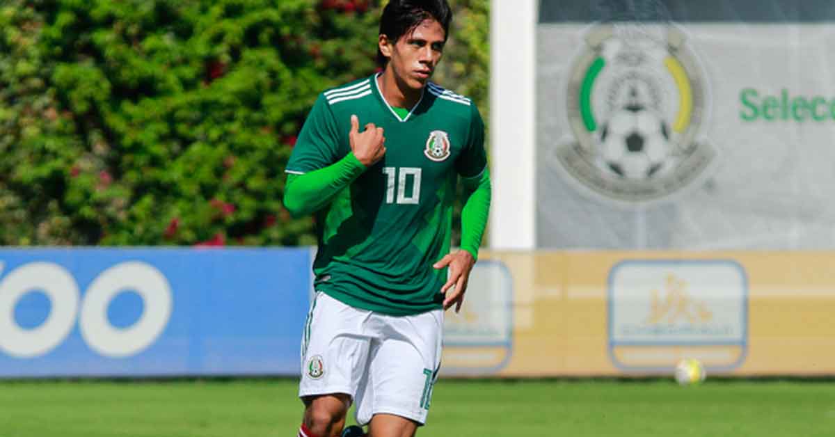 José Juan Macías destaca en la lista de Martino rumbo a la Nations League