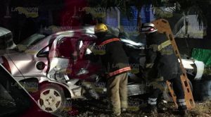 Embiste auto en la carretera Tuxpan-Tamiahua y fallece una mujer
