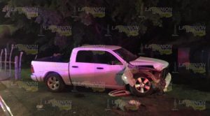 Embiste auto en la carretera Tuxpan-Tamiahua y fallece una mujer