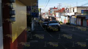 Grúas hacen su agosto en cierre de vialidad en Xalapa