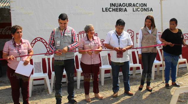 Inauguran un punto de venta de leche Liconsa en la colonia Emiliano Zapata