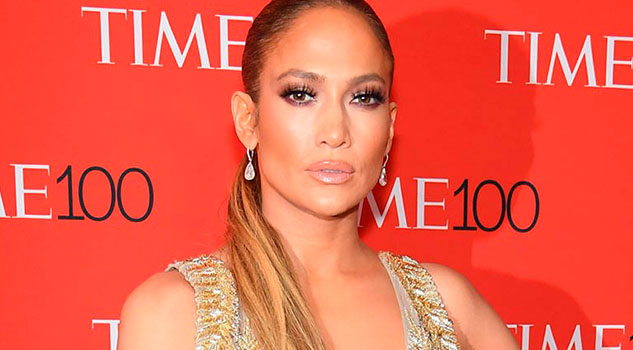 Jennifer Lopez abre su corazón sobre la difícil partida de un ser querido Jennifer Lopez abre su corazón sobre la difícil partida de un ser querido