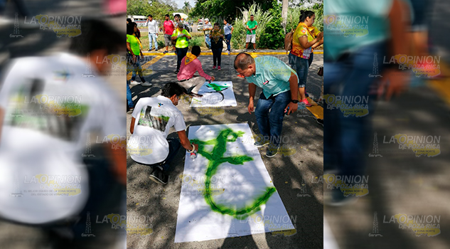 Llevan cultura del agua a las escuelas de Tuxpan Llevan cultura del agua a las escuelas de Tuxpan