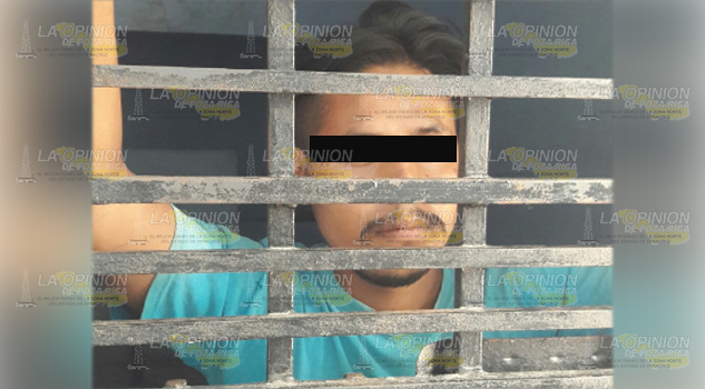 Lo detienen por agredir a su familia