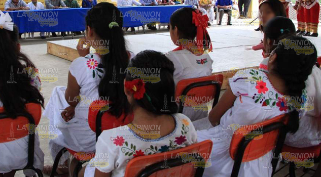Niños indígenas sufren bullyng en Papantla