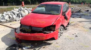 Obrero atropellado sobre la autopista México - Tuxpan Obrero atropellado sobre la autopista México - Tuxpan