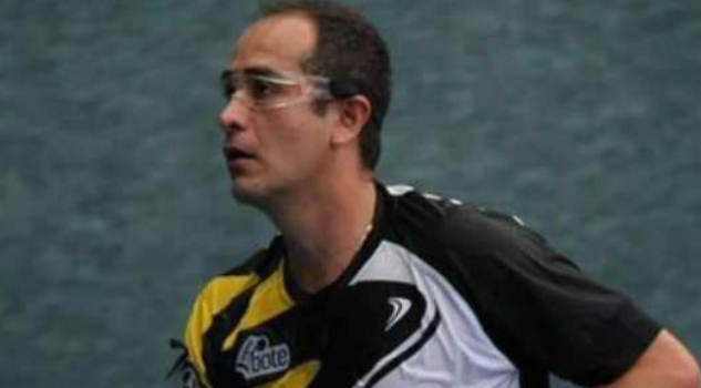 Presuntos sicarios asesinan a excampeón de raquetbol en Zapopan