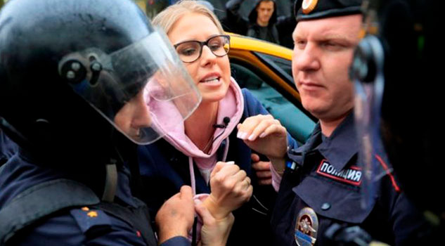 Protestas no autorizadas en Rusia dejan alrededor de 600 detenidos Protestas no autorizadas en Rusia dejan alrededor de 600 detenidos