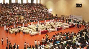 Realiza la entrega de 2100 Becas del Ramo 033