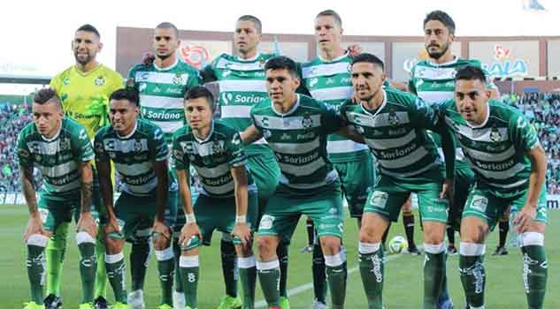 Santos, a un juego de hacer historia