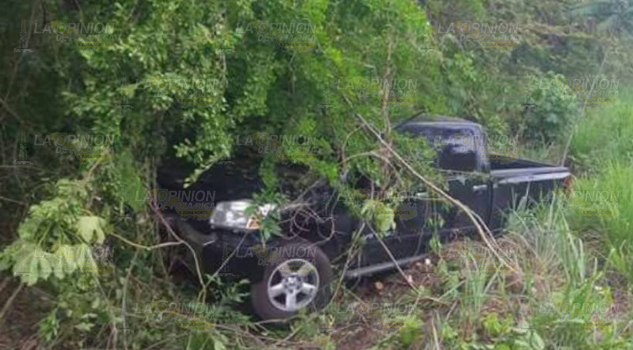Se accidentan dos profesores de Huejutla
