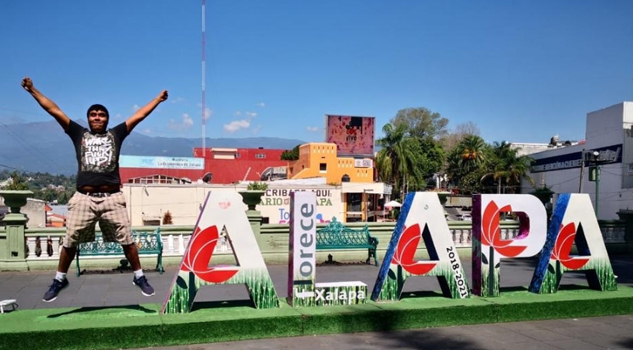 Se llevaron la “espantosa X”, en la capital Xalapa