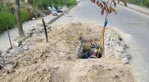 Sospechosa muerte de un motociclista que cayó a un hueco en la Parcela 14
