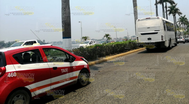 Taxistas no deben alterar tarifas en Tuxpan