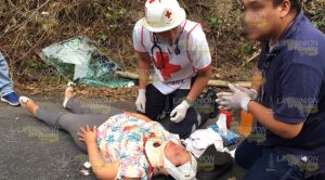 Maestros sufren accidente en la Tuxpan - Tampico, viven de milagro