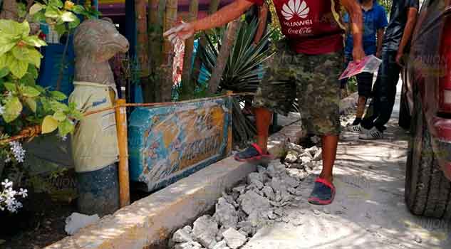 Habitantes se manifiestan por construir Hi-Bye en la Petromex