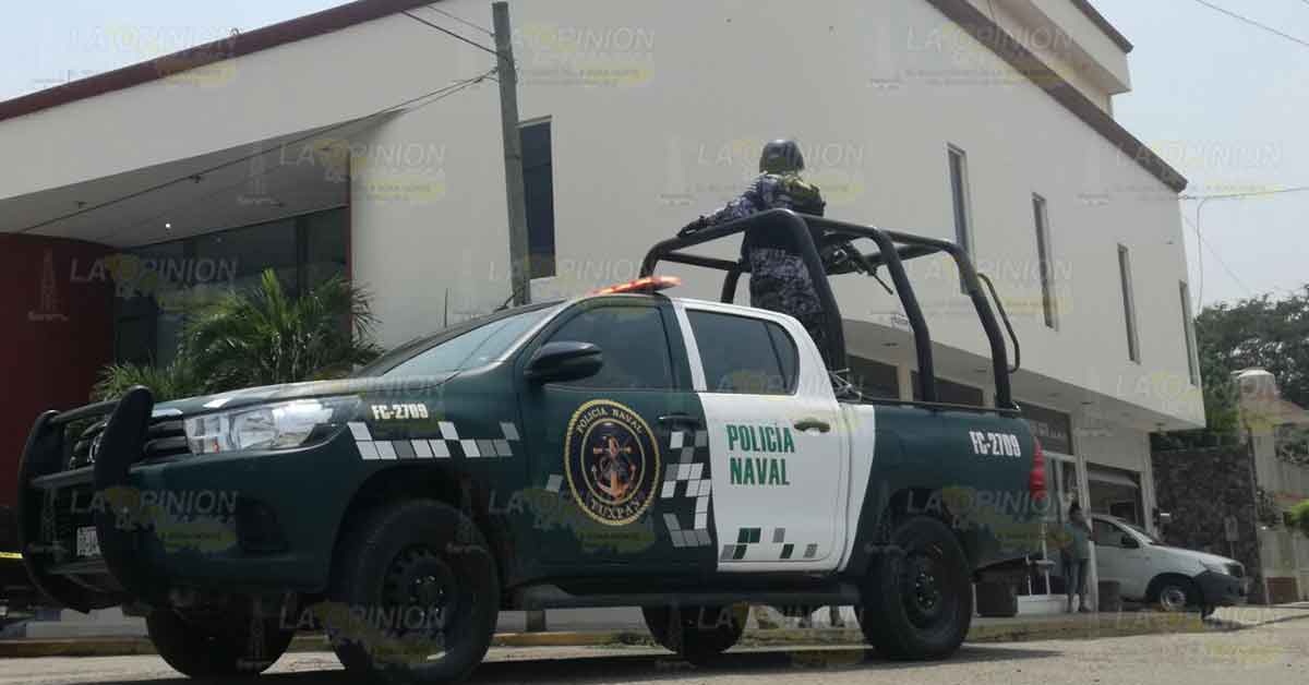 Roban motocicleta frente a un domicilio en Tuxpan