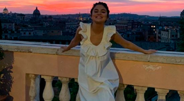 Selena Gómez festeja sus 27 años en Italia