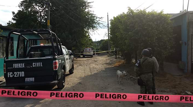 Asesinan a una mujer y un niño en la colonia Luis Donaldo Colosio en Martínez de la Torre