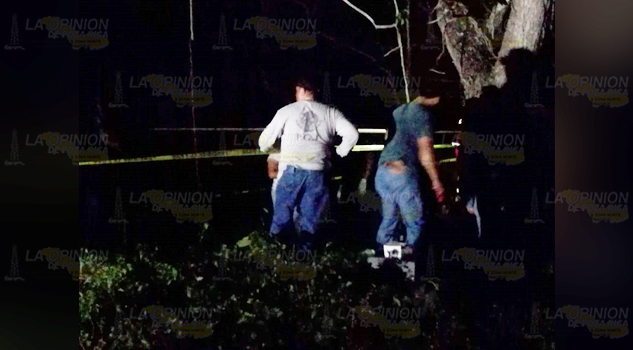 Hallan presunta fosa clandestina en Tuxpan