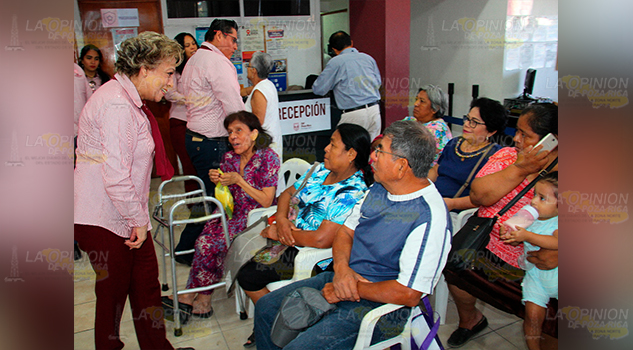 Apoya DIF a personas vulnerables