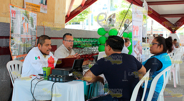 Trabajadores, con derecho de formar un patrimonio, realizan feria del Infonavit