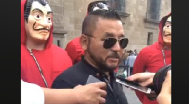 Apedrean a “El Mijis” tras denunciar a diputados del PT que meten aviadores
