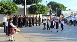 Autoridades de Naranjos cumplen con agenda cívica