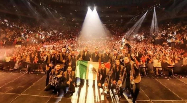Banda MS conquista miles de corazones en Toronto y Nueva York