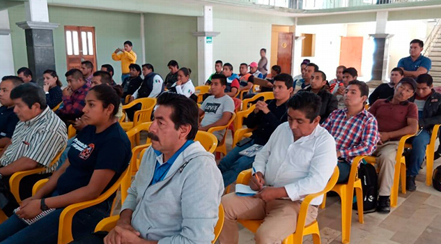 Capacita Sedema a municipios de Veracruz en atención a incendios forestales Capacita Sedema a municipios de Veracruz en atención a incendios forestales